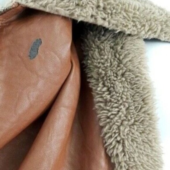 Miilla Shearling Faux Leather Vest Brown Small Lined Zip Pockets Hood Vegan READ - Picture 13 of 13